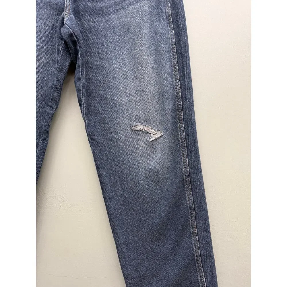 Universal Thread Mid Rise Boyfriend Jeans Distressed Button Fly Size 6